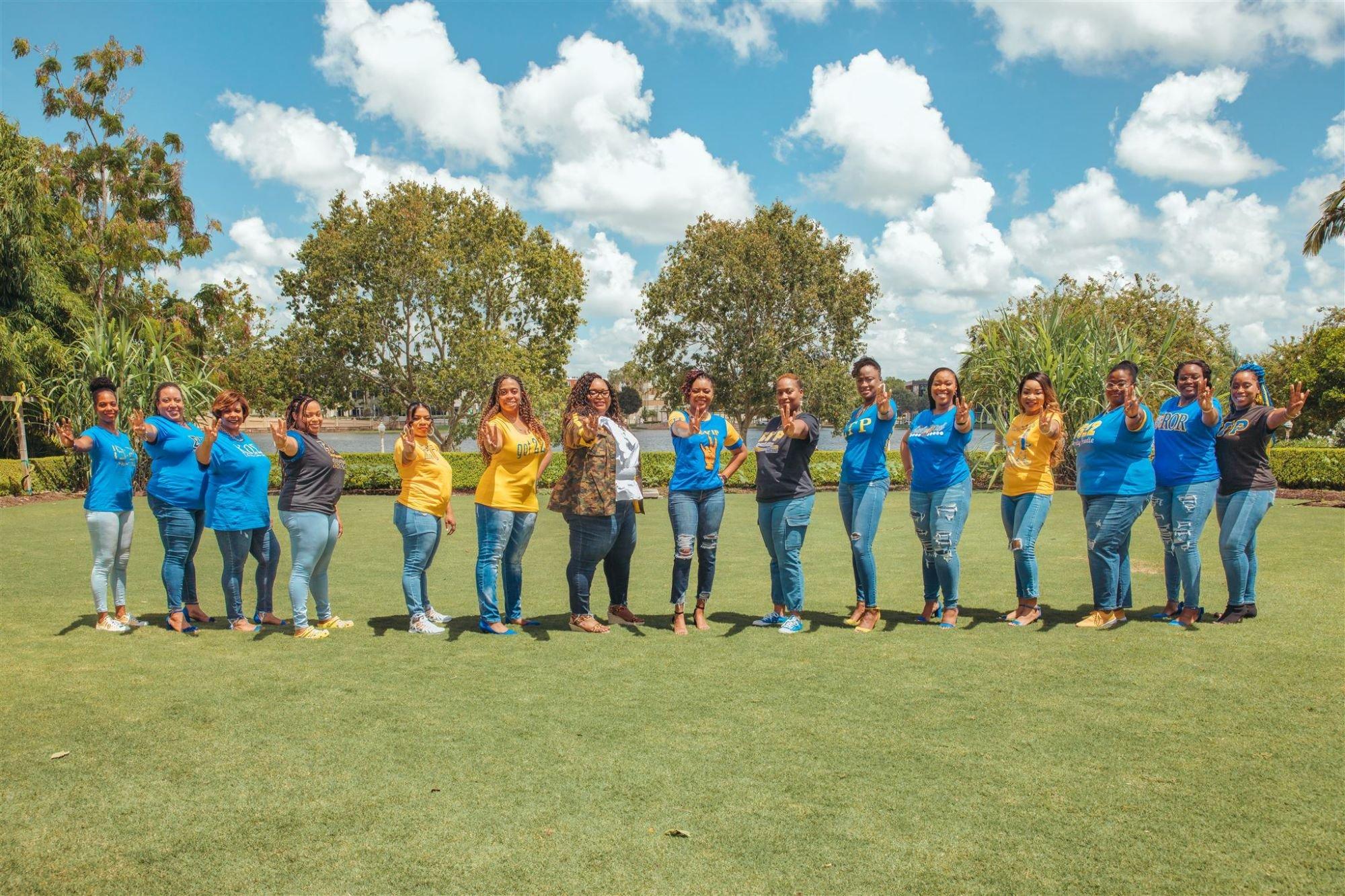 carousel-hero-element image-14