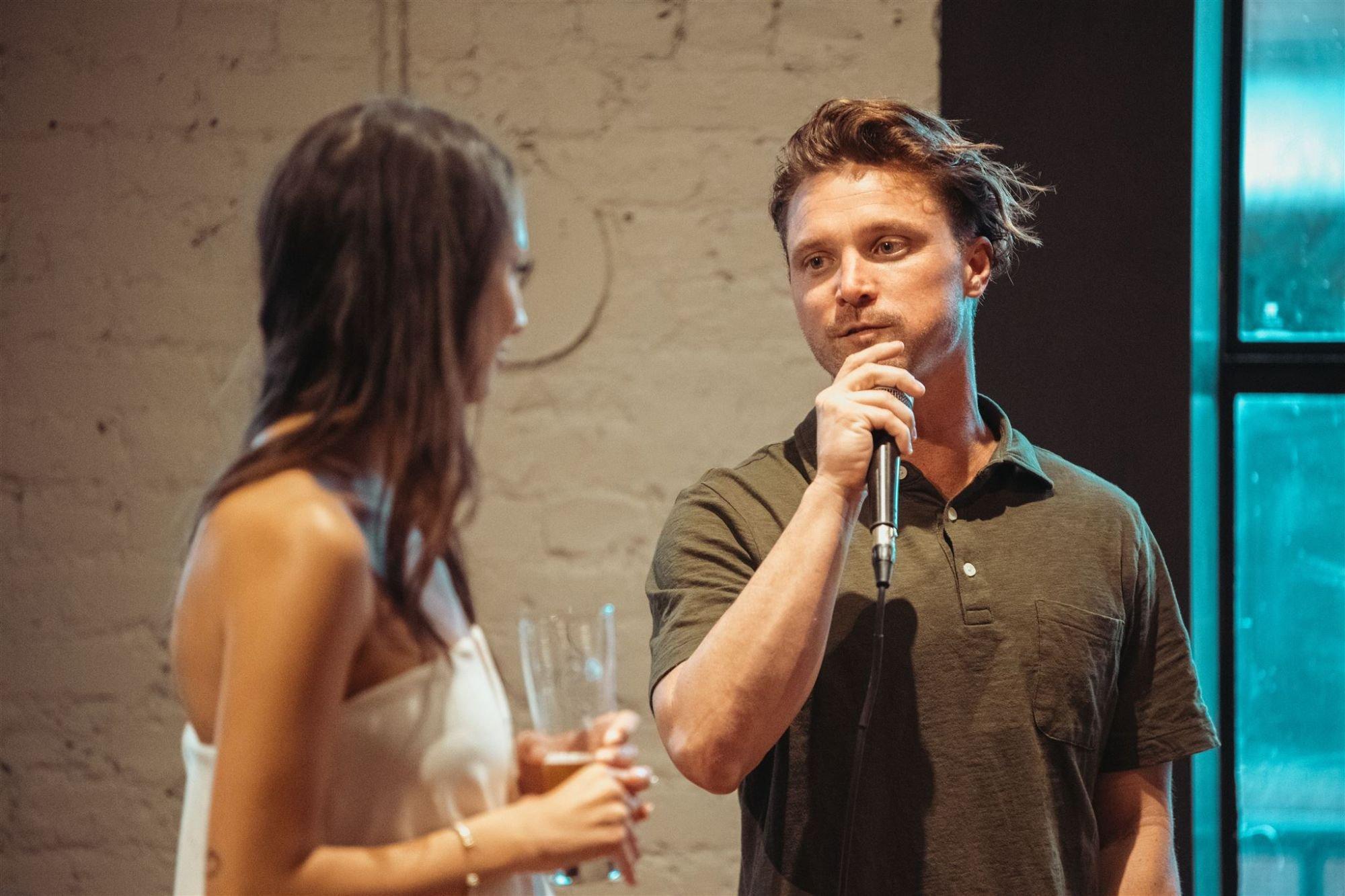 carousel-hero-element image-10