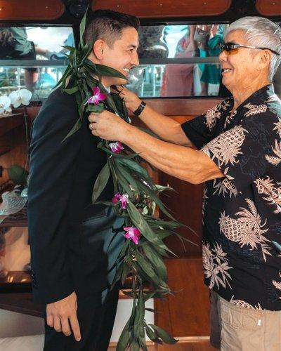 mobile - carousel-hero-element image-2