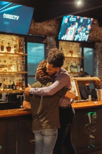 mobile - carousel-hero-element image-9