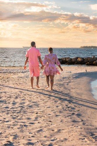 mobile - carousel-hero-element image-2