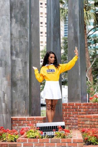 mobile - carousel-hero-element image-9