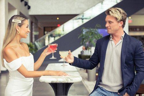 mobile - carousel-hero-element image-3