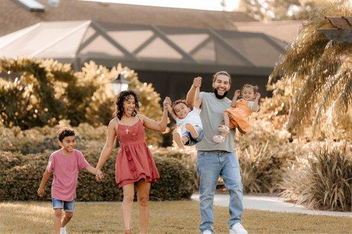 mobile - carousel-hero-element image-4