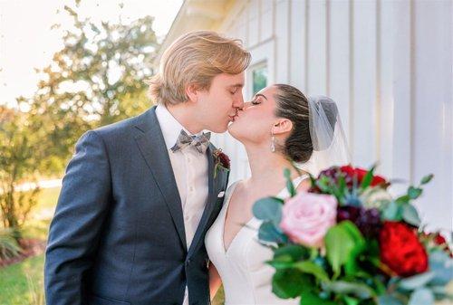 mobile - carousel-hero-element image-8