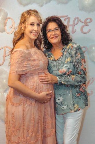 mobile - carousel-hero-element image-9